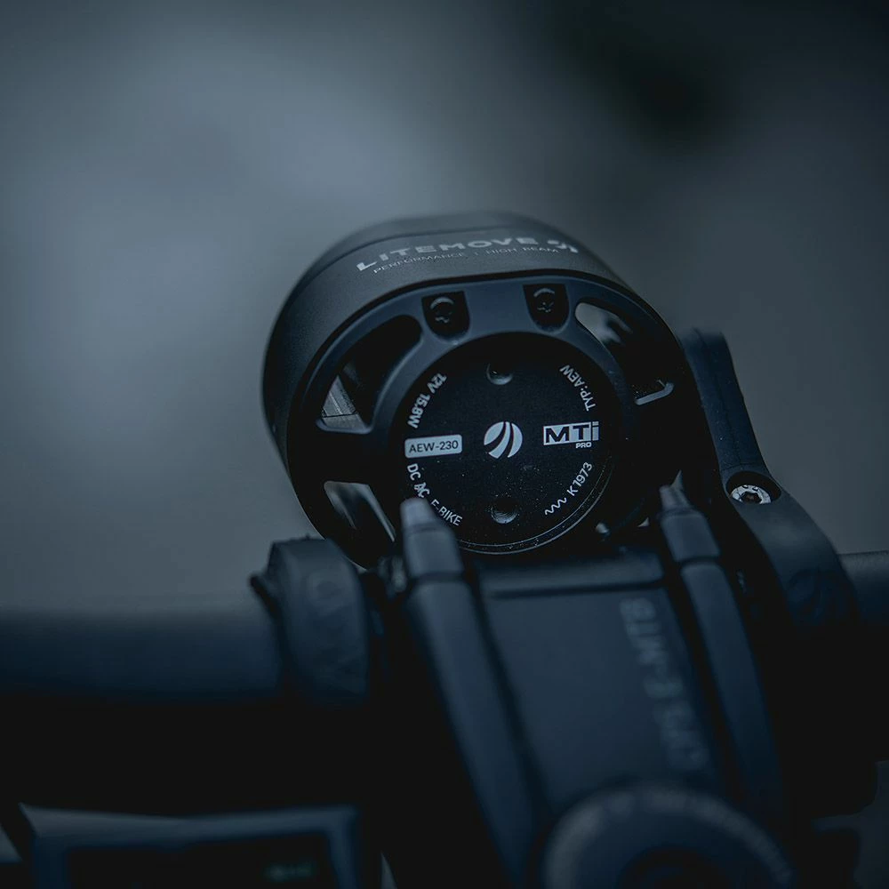 Litemove - AEW230 - Eclairage Avant Pour Vélo électrique 6 Litemove - AEW230 - Eclairage Avant Pour Vélo électrique – Image 4